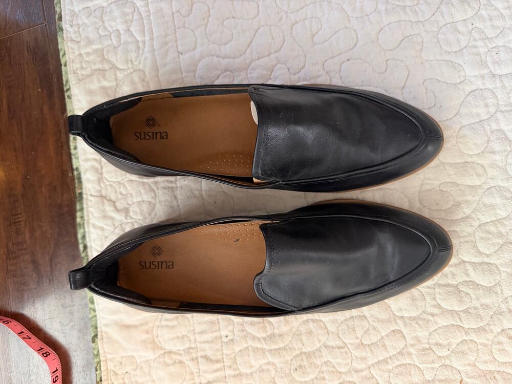 Black Loafer Flats Slip On Almond Toe Wood Look Heel Women's